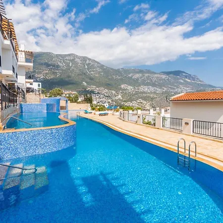 Talia * Kalkan